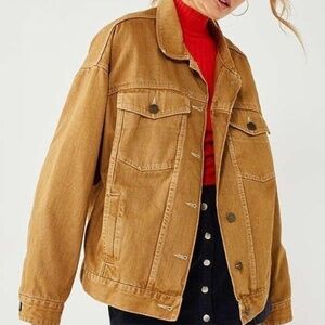 Urban Outfitters - BDG Oversized Denim Trucker Jacket